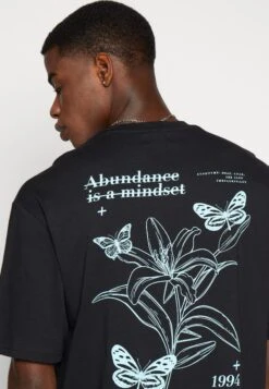 YOURTURN Chest Tee Unisex - Print T-Shirt - 802 - Black -Clothing Sale Store 0e4b4081586c44b38413d45691796242