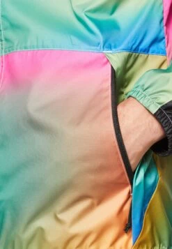 The North Face Seasonal Mountain Jacket Unisex - Windbreaker - Super Sonic Blue Color -Clothing Sale Store 18c298b704ef4716813d096ed1607857