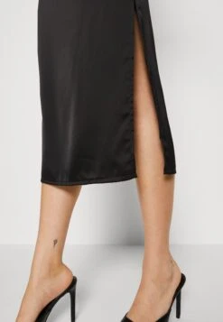 Wal G Party Jana Midi Skirt - Pencil Skirt -Clothing Sale Store 19585194af0842278ff71a7aa76f7e64