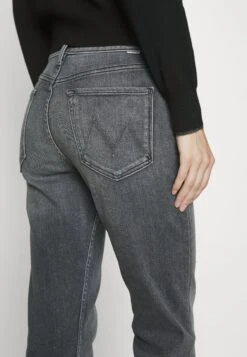 MOTHER The Tomcat Ankle - Straight Leg Jeans - X Marks The Spot -Clothing Sale Store 2bdb9f39056d4fbea1343e3cacc5dd39