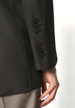 By Malene Birger Essentials Porter - Short Coat - Black 17 By Malene Birger Essentials Porter - Short Coat - Black -Clothing Sale Store 2db4266afcce437797b335a31c59e6e9