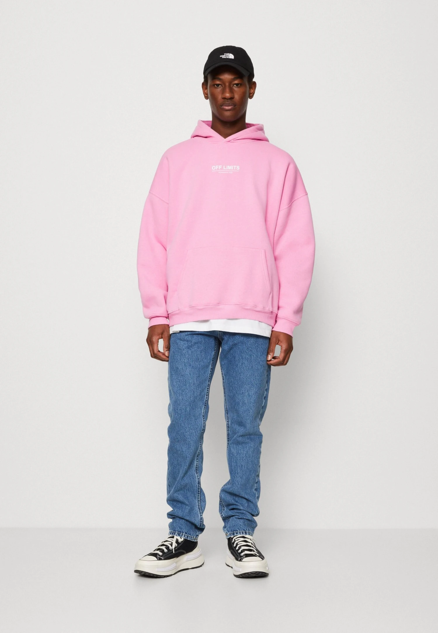 YOURTURN Unisex - Hoodie - Pink 2 YOURTURN Unisex - Hoodie - Pink - Image 2