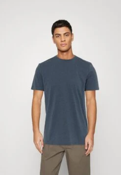 Pier One 7 Pack - Basic T-Shirt - Blue/Mottled Bordeaux/White 15 Pier One 7 Pack - Basic T-Shirt - Blue/Mottled Bordeaux/White -Clothing Sale Store 2ef66badfdf4475ea0b7ac50111f7677