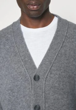 Hugo Sopro - Cardigan - Medium Grey 11 Hugo Sopro - Cardigan - Medium Grey -Clothing Sale Store 33fe6d0f3654476c95f004f0750ff773