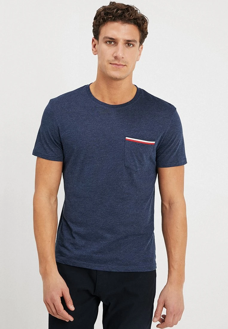 Pier One Basic T-Shirt - Mottled Dark Blue 1 Pier One Basic T-Shirt - Mottled Dark Blue