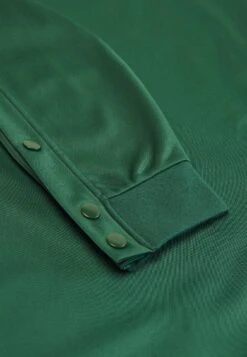 YOURTURN Unisex - Long Sleeved Top - Dark Green -Clothing Sale Store 470e13e4dd7d41de878ccc94e08c6851