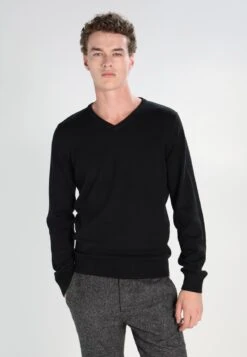 Clothing Sale Store 4 Pier One Jumper - Black