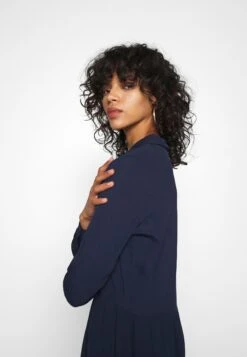 Minimum Bindie Dress - Shirt Dress -Clothing Sale Store 4e855ee1991247bf8b323c95f30fd7f3