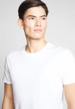 Pier One 2 Pack - Basic T-Shirt - White/Dark Blue -Clothing Sale Store 5d6a04d994e343d2903cc2c1666bad4b