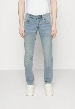 Redefined Rebel Copenhagen- Slim Fit Jeans - Light Blue -Clothing Sale Store 6b7e36cb7e6a482181eae0ae37b1a4d4