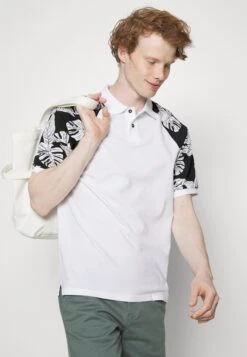 Pier One Polo Shirt - White 10 Pier One Polo Shirt - White -Clothing Sale Store 7c4f4d6a49f54a67ac2f03aa25144d55