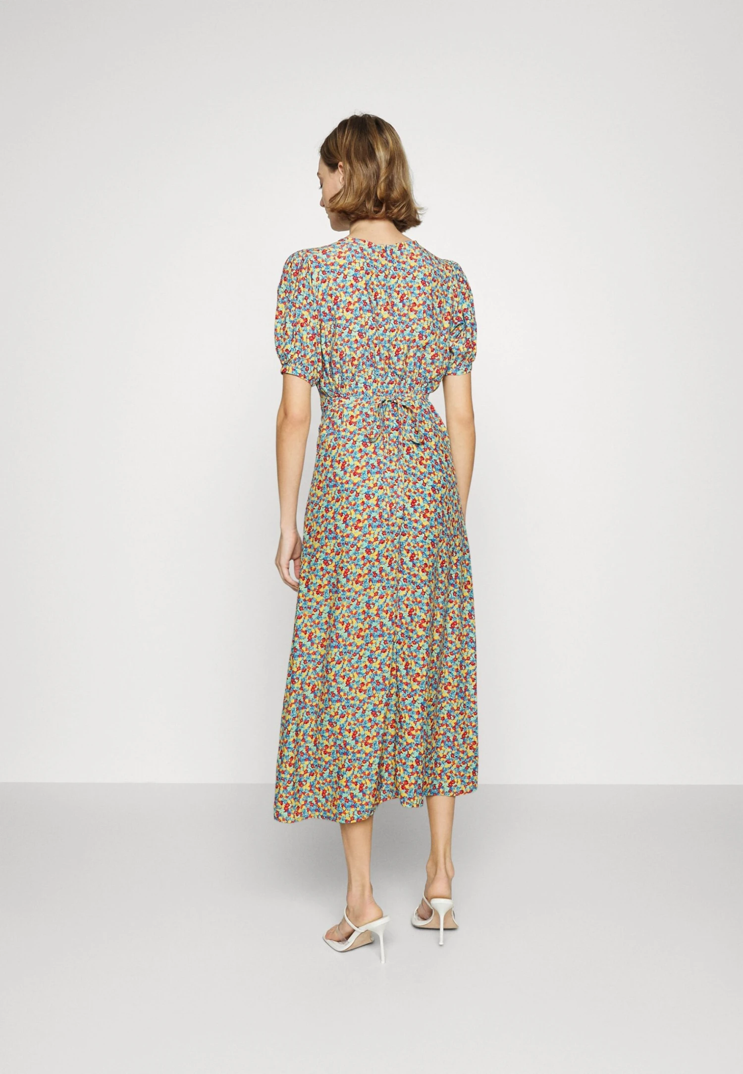 Faithfull The Brand Bellavista Midi Dress - Day Dress 3 Faithfull The Brand Bellavista Midi Dress - Day Dress - Image 3