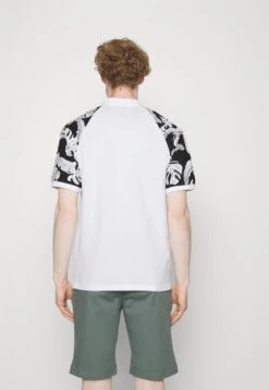 Pier One Polo Shirt - White 9 Pier One Polo Shirt - White -Clothing Sale Store 7ee23c204ca34e1689e94b57f7bf4701