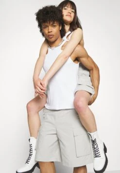 YOURTURN Unisex - Shorts - Light Grey -Clothing Sale Store 85d9b741d2b249b68f2e49464d4e5111