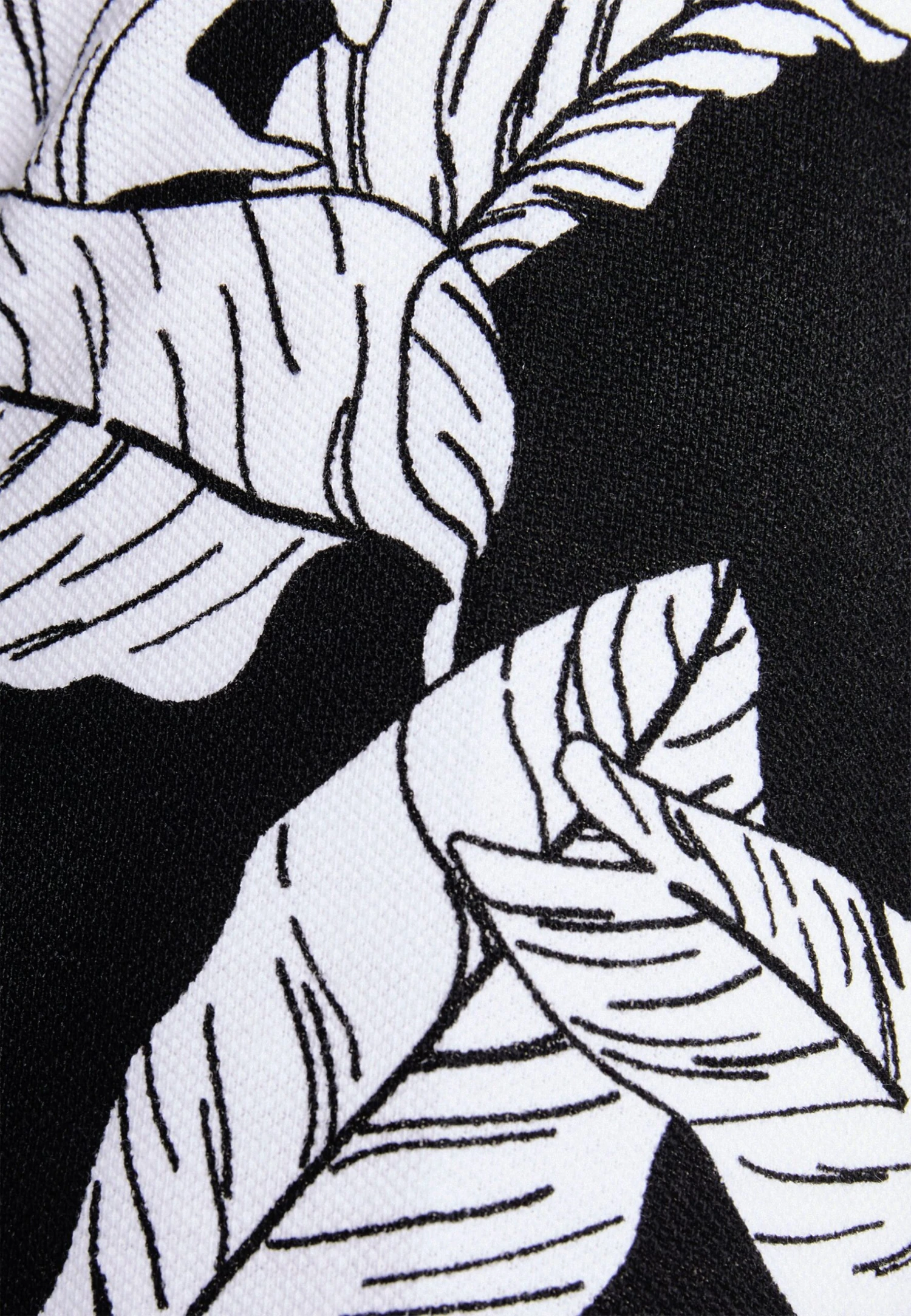 Pier One Polo Shirt - White 7 Pier One Polo Shirt - White - Image 7