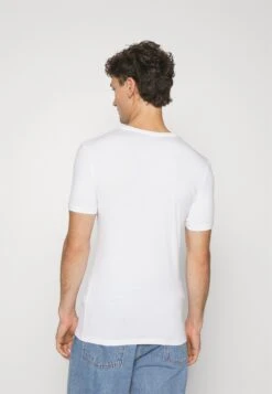 Pier One 3 Pack Muscle Fit- Basic T-Shirt - White -Clothing Sale Store 9e11d059acd143d6a0cd76e2ffa2ee96