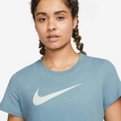 Nike | Women's Dry Tee DFC Crew -Clothing Sale Store AQ3212 495 W Nike DryTeeDFCCrew frontclose