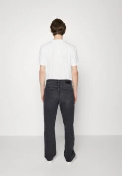 Steve Overdyed Black - Relaxed Fit Jeans - Overdyed Black -Clothing Sale Store aea29ae6fad34b28b308351dc4f1fe86