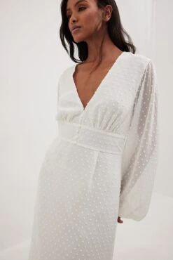 NA-KD Balloon Sleeve Button Detail Dress - Maxi Dress -Clothing Sale Store b8635e3560804dcd9eb56708fb0bc93a