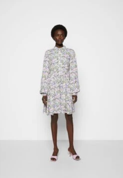 Selected Femme Judita Dress - Day Dress -Clothing Sale Store e98d971952924a41a661d2071c96ddca