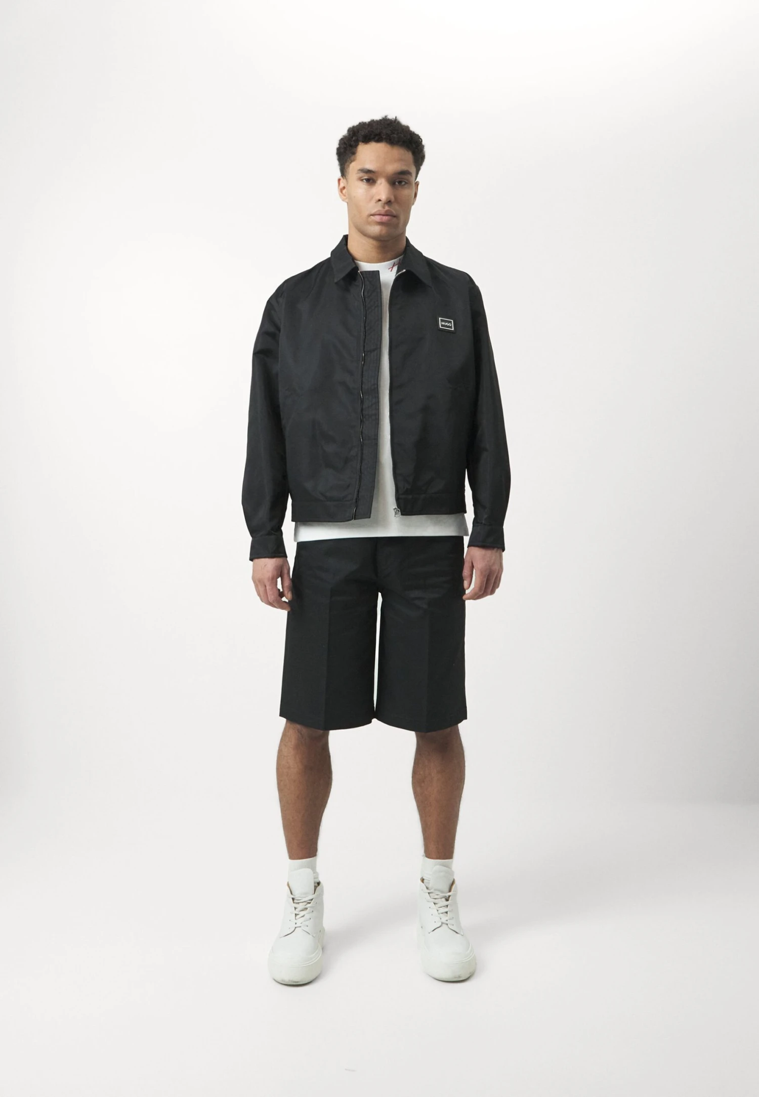 Hugo Belton - Summer Jacket - Black 2 Hugo Belton - Summer Jacket - Black - Image 2