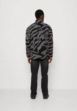 YOURTURN Unisex - Fleece Jacket - Grey -Clothing Sale Store fb0a0ae1914e4939bc76695f0267d638