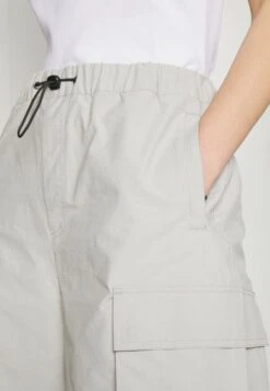 YOURTURN Unisex - Shorts - Light Grey -Clothing Sale Store fb21bd3b219d4ff4b3b1cc09b2fd0909