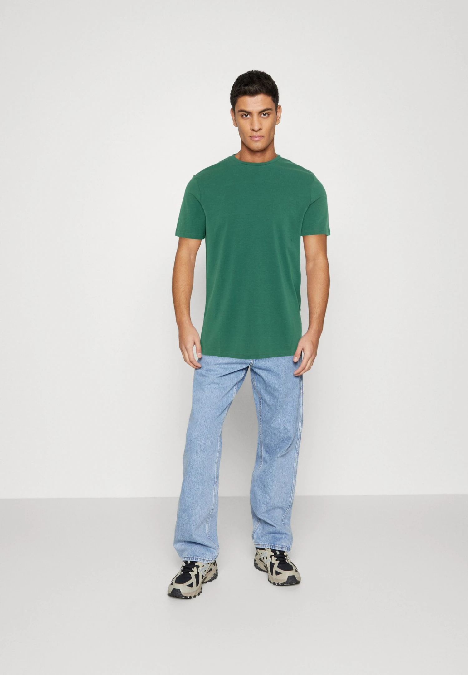 Pier One 7 Pack - Basic T-Shirt - Blue/Mottled Bordeaux/White 1 Pier One 7 Pack - Basic T-Shirt - Blue/Mottled Bordeaux/White